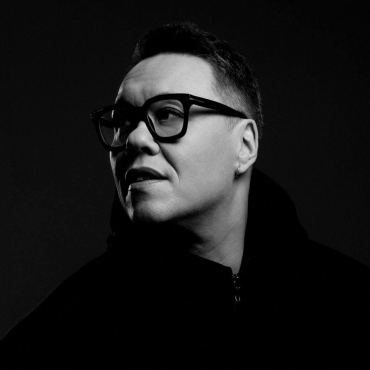 Gok Wan DJ photo